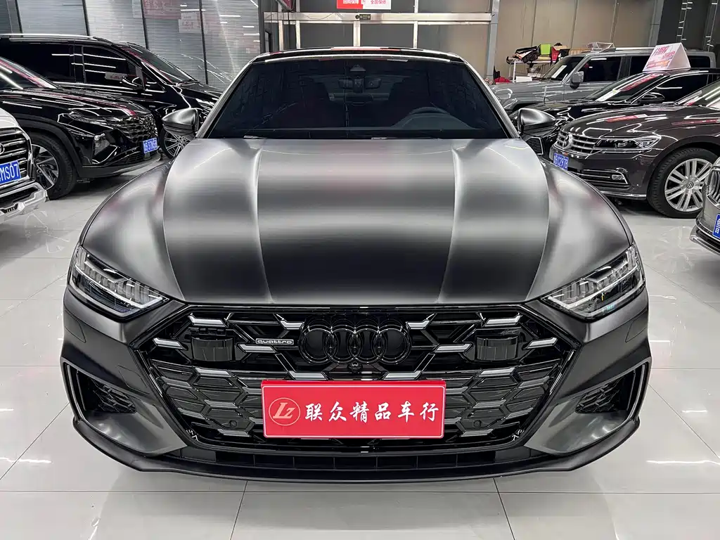 Audi A7L 2025