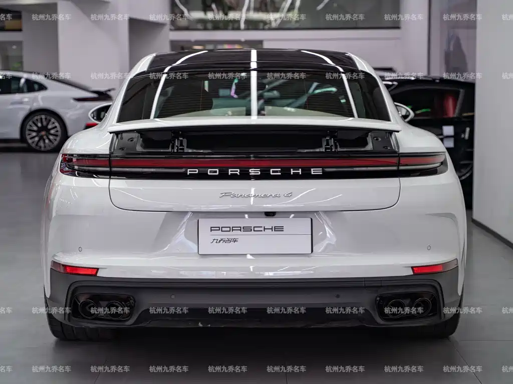 Porsche Panamera — миниатюра 6
