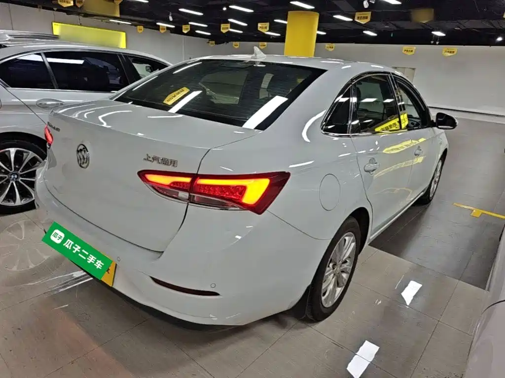 Buick Excelle — миниатюра 7