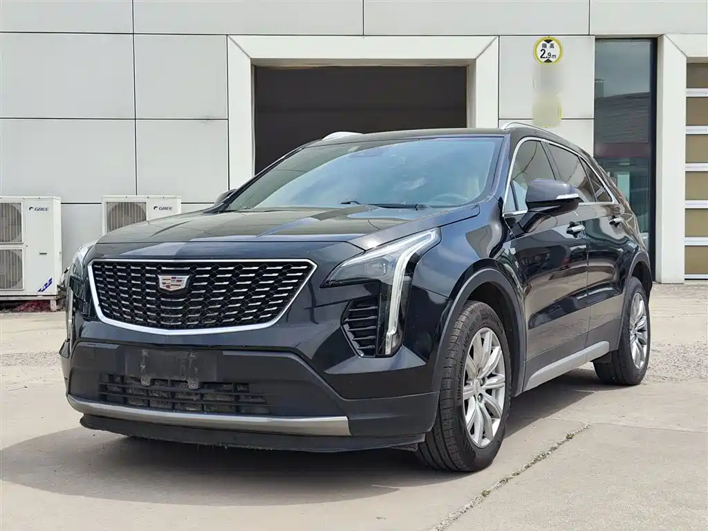 Cadillac XT4 2022 28T Luxury