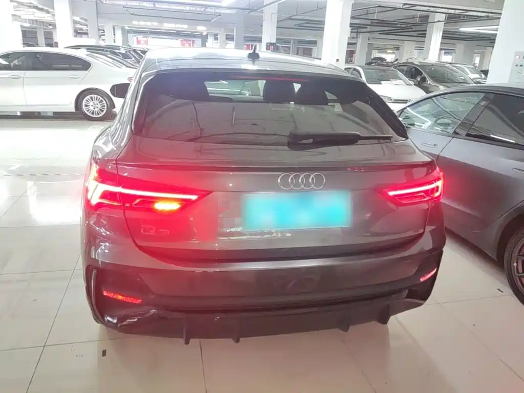 Audi Q3 Sportback — миниатюра 6