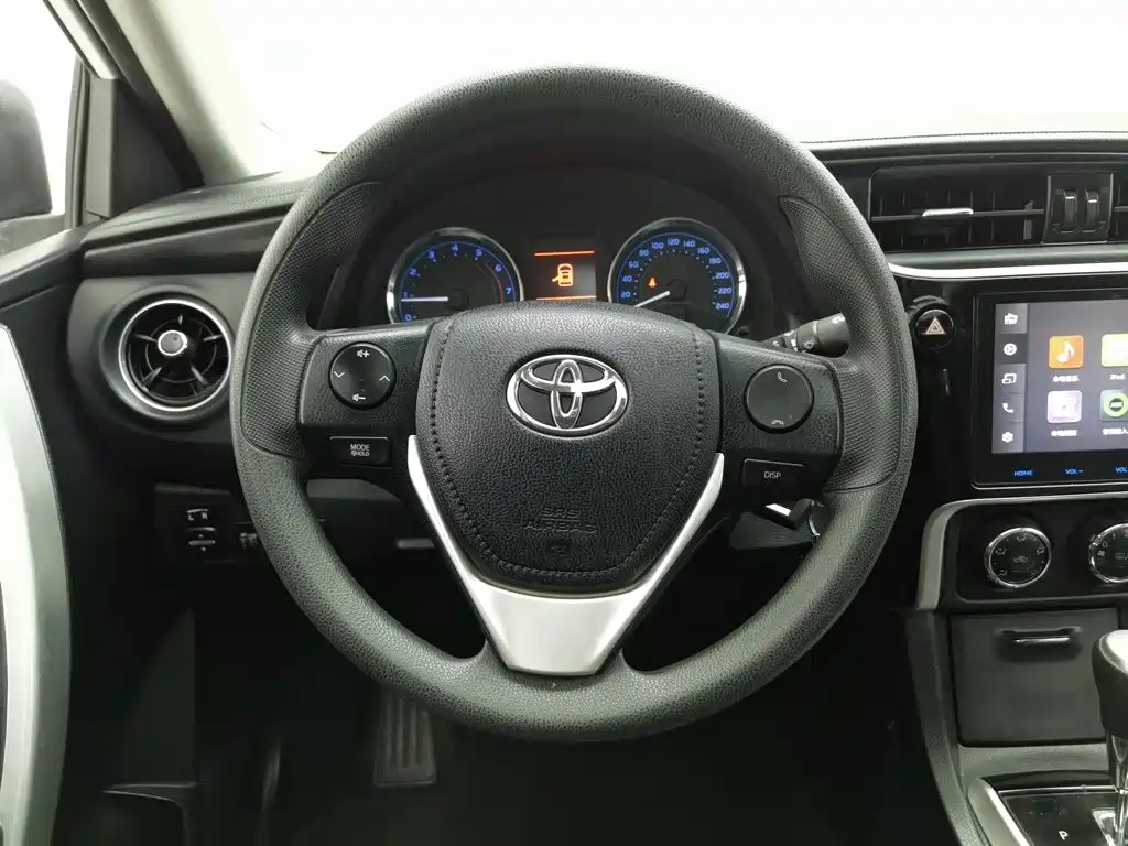 Toyota Corolla — миниатюра 11