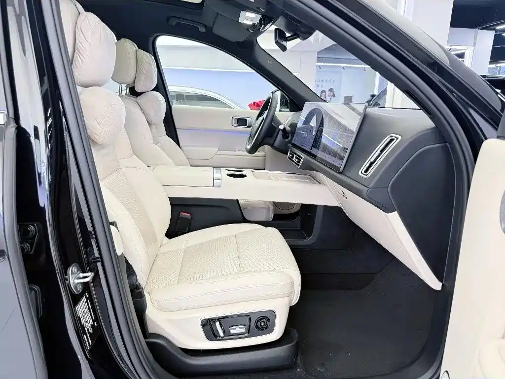 Li Auto Li L8 — миниатюра 9