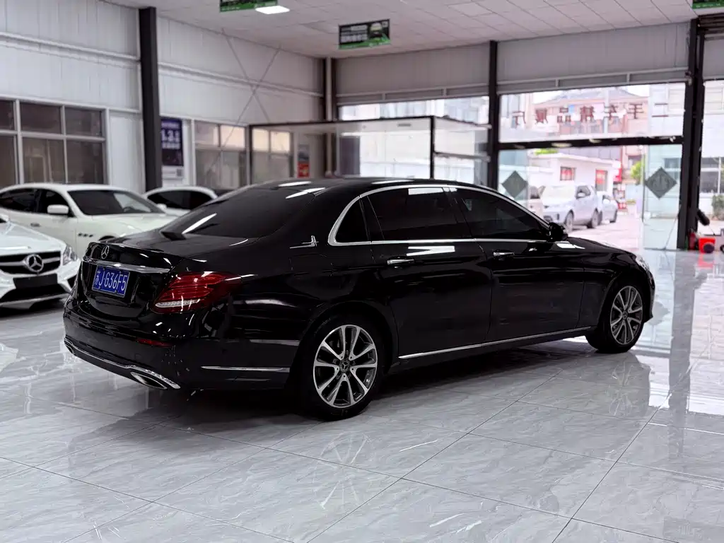 Mercedes-Benz E-Class E 2019 E 300 L Fashion