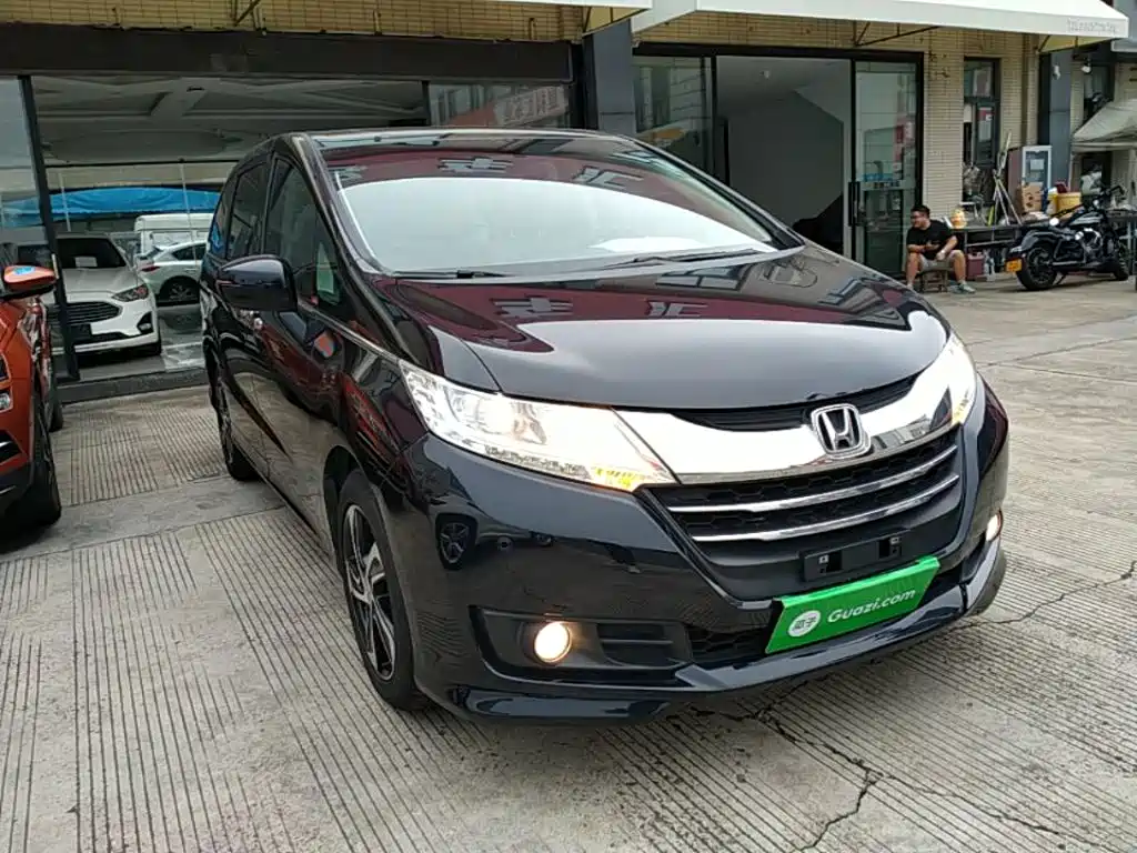 Honda Odyssey — миниатюра 4