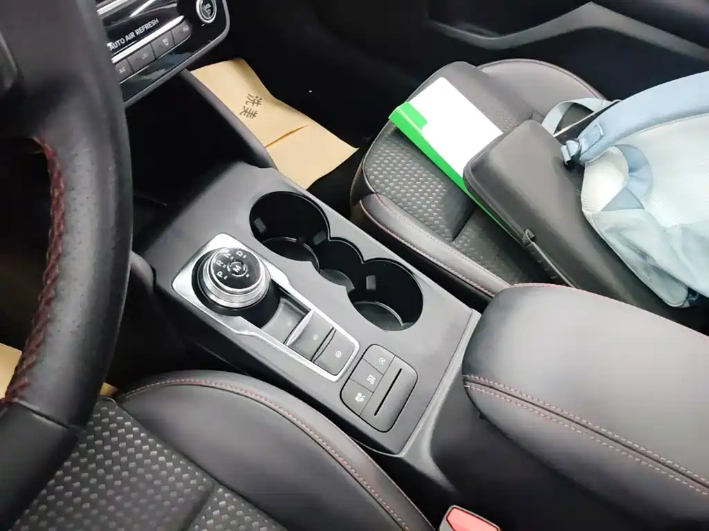 Ford Focus — миниатюра 14