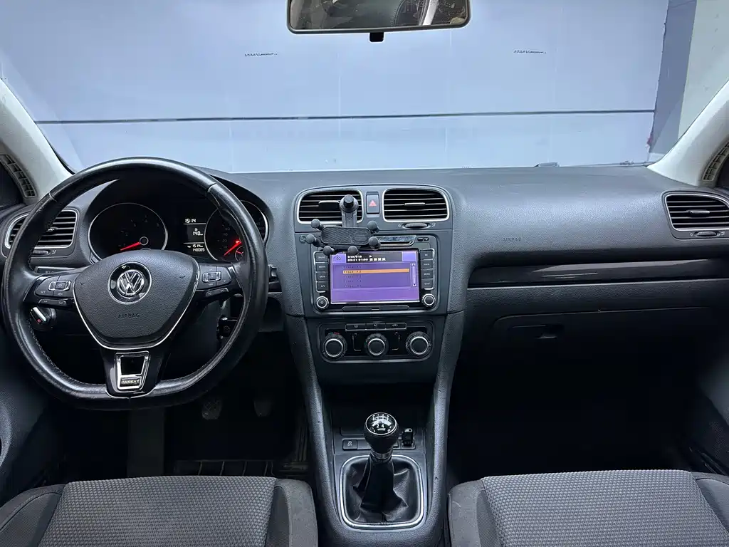 Volkswagen Golf — миниатюра 7