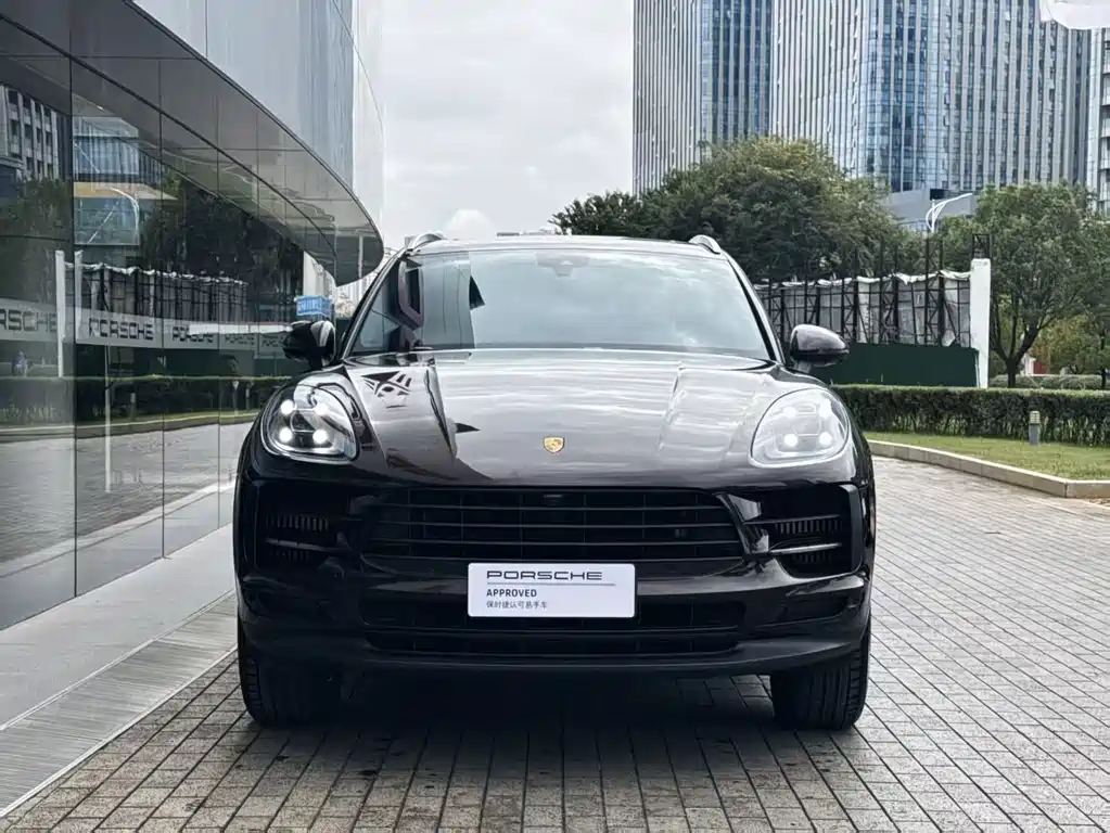Porsche Macan — миниатюра 2