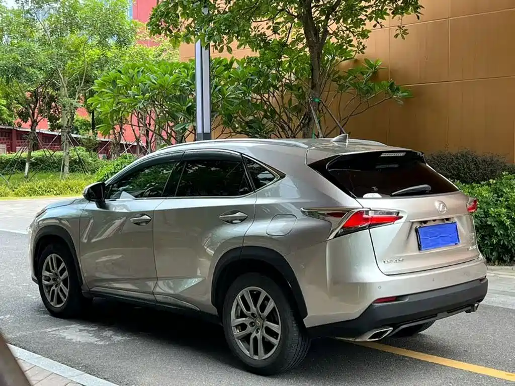 Lexus NX — миниатюра 9