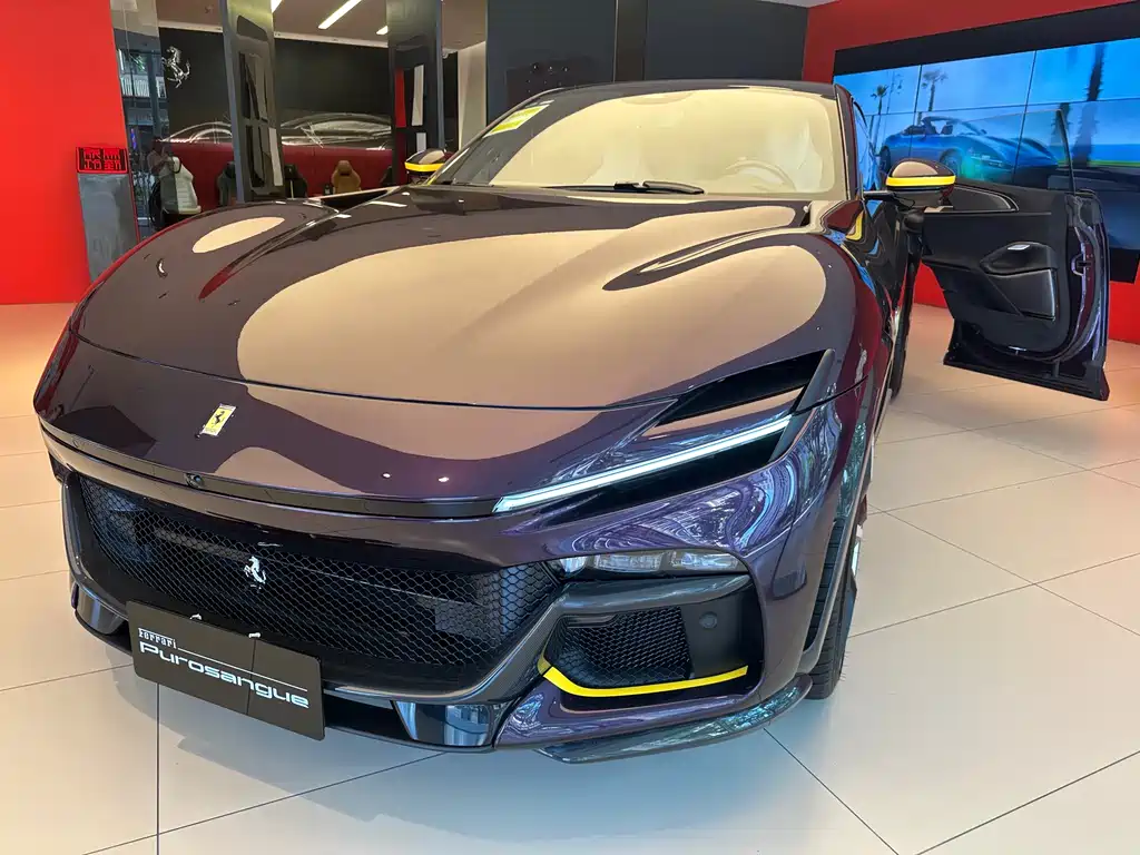 Ferrari Purosangue 0