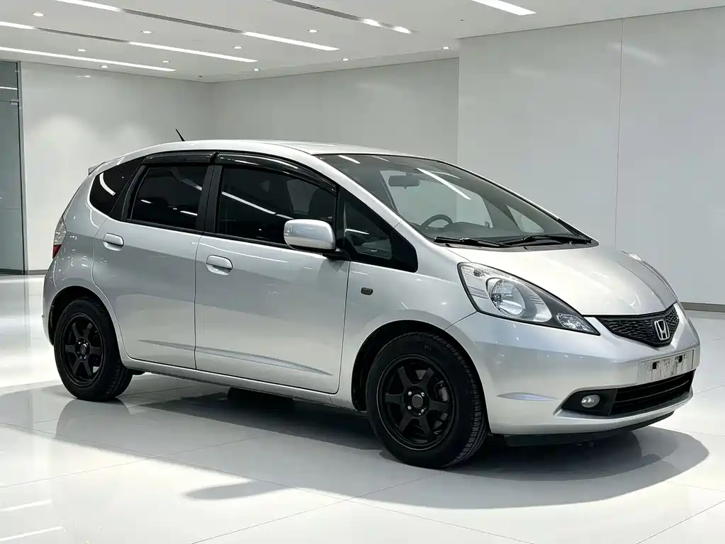 Honda Fit — миниатюра 3