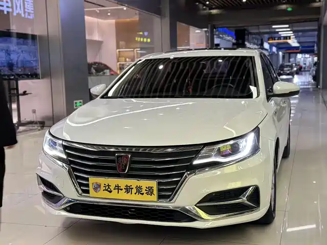ROEWE  I6 NEW ENERGY 2019