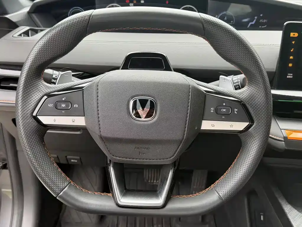 Changan UNI-V — миниатюра 10