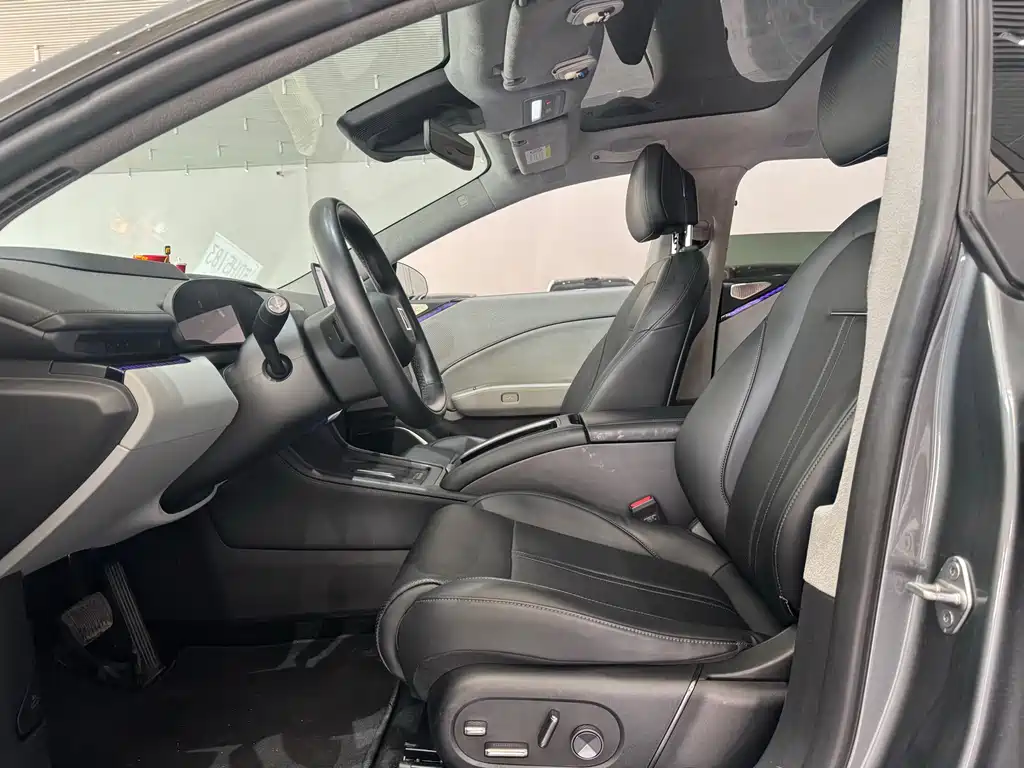 ZEEKR EXTREME KRYPTON 007