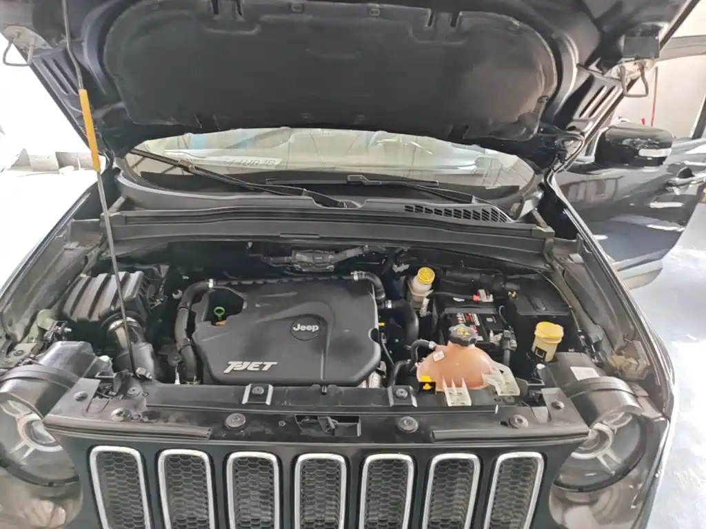 Jeep Renegade — миниатюра 20