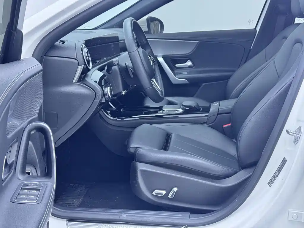 Mercedes-Benz A-Class A 2022 A 180 L Sport