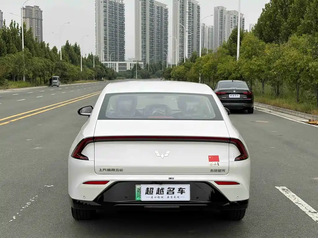 Wuling Xingguang — миниатюра 8