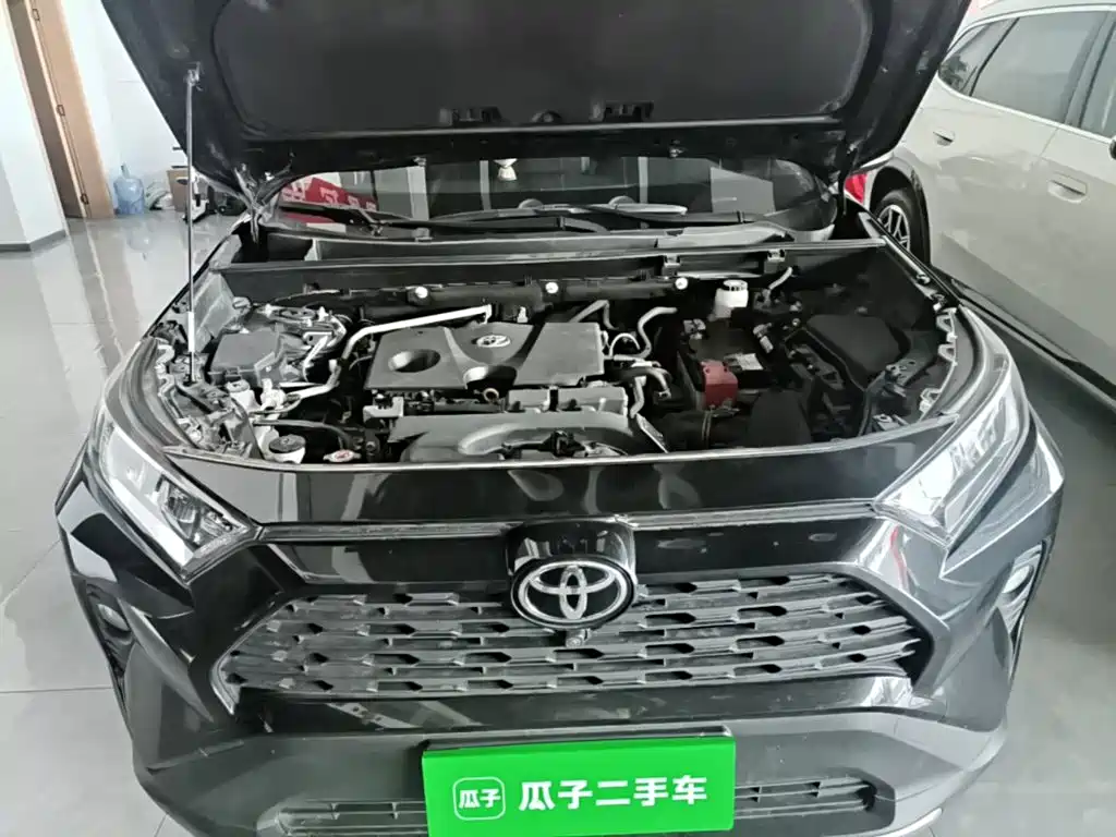 Toyota RAV4 — миниатюра 20