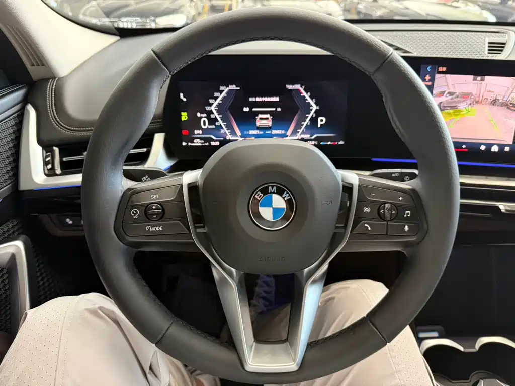 BMW X1 — миниатюра 14