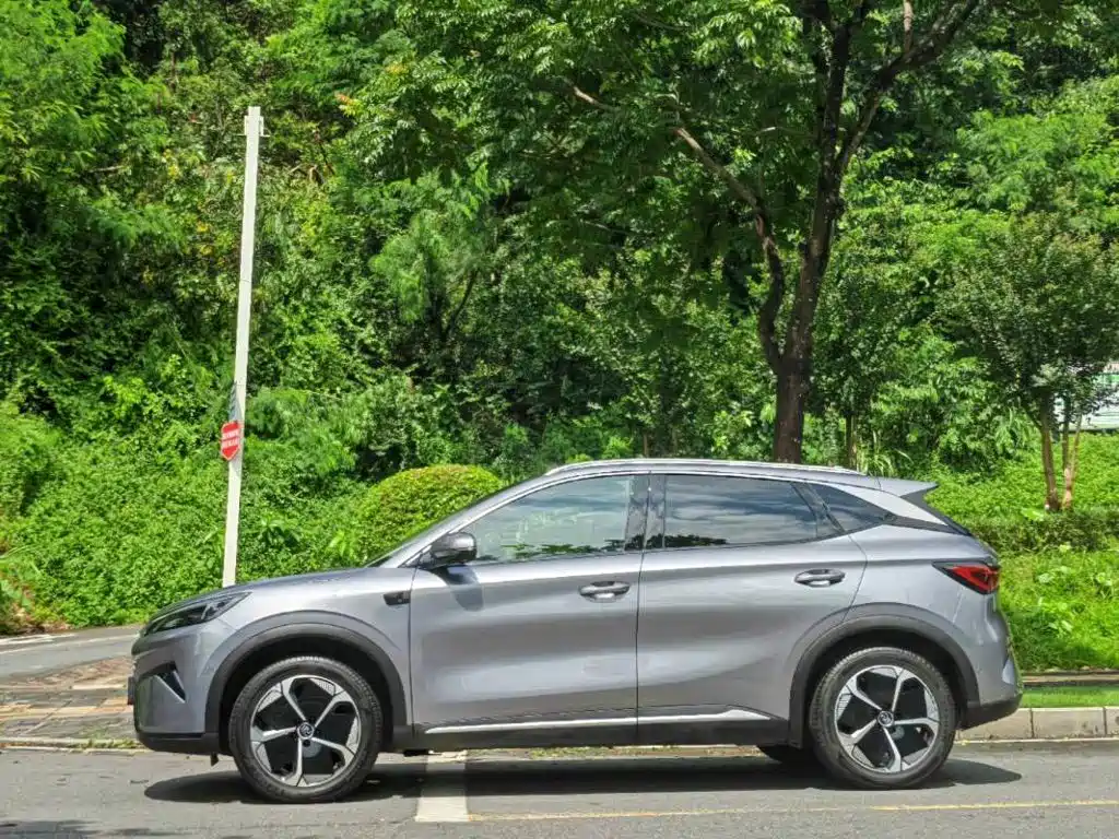 BYD Yuan Plus — миниатюра 5