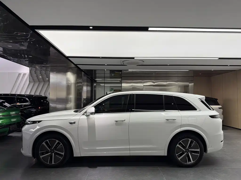 Li Auto Li L7 — миниатюра 13