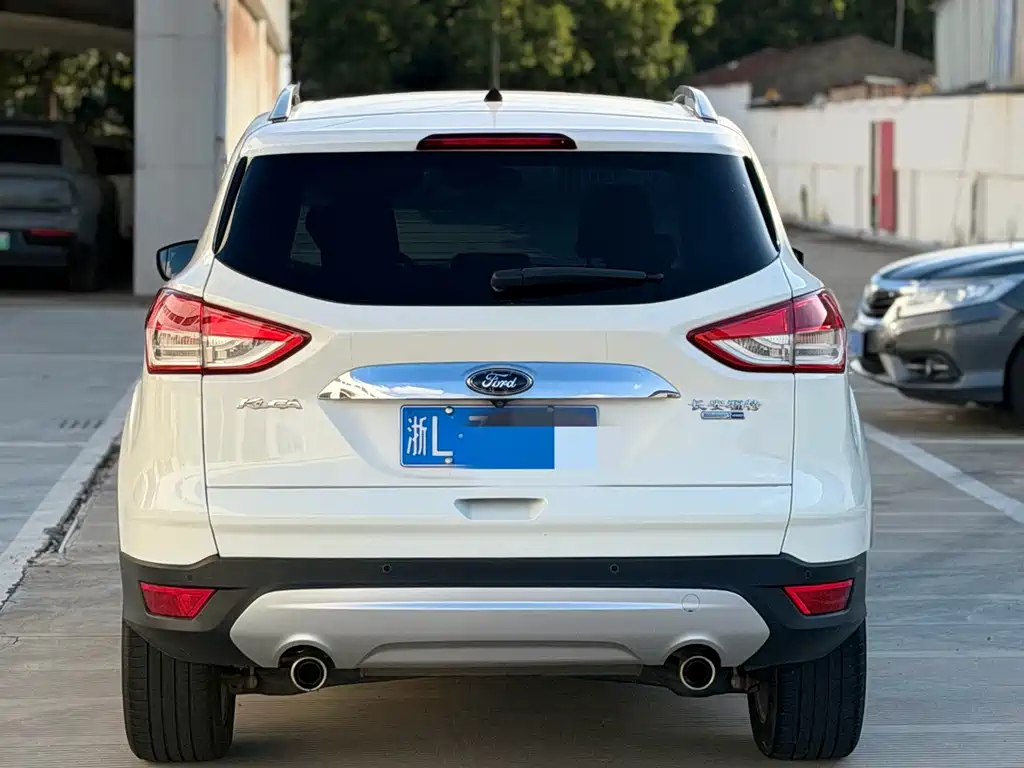 Ford Kuga — миниатюра 5