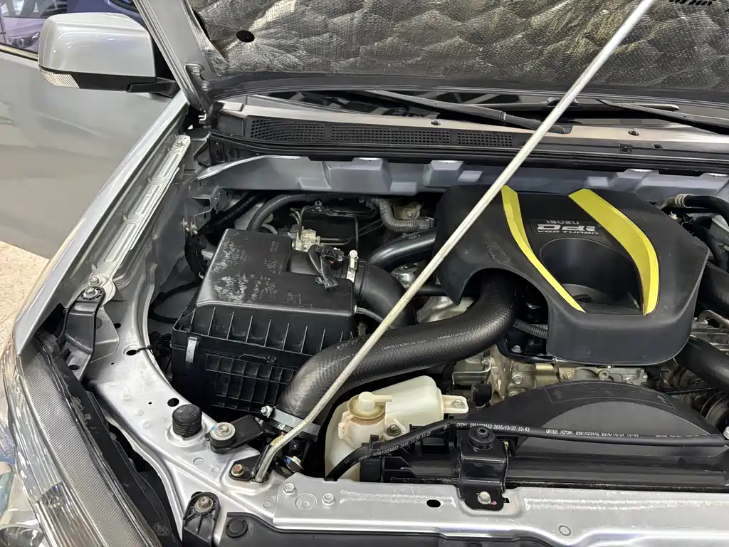 ISUZU MU X SHEPHERD RANGER