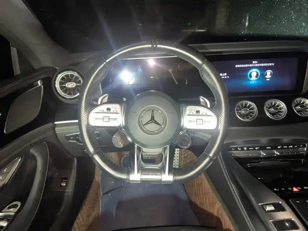 Mercedes-Benz AMG GT — миниатюра 11