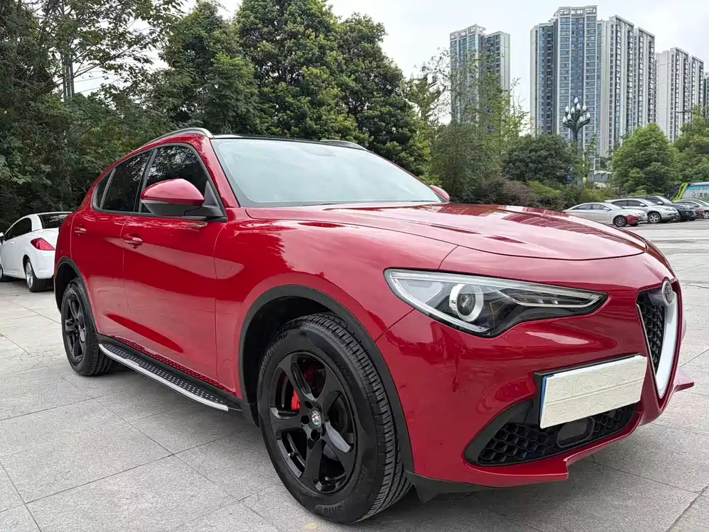 Alfa Romeo Stelvio — миниатюра 3