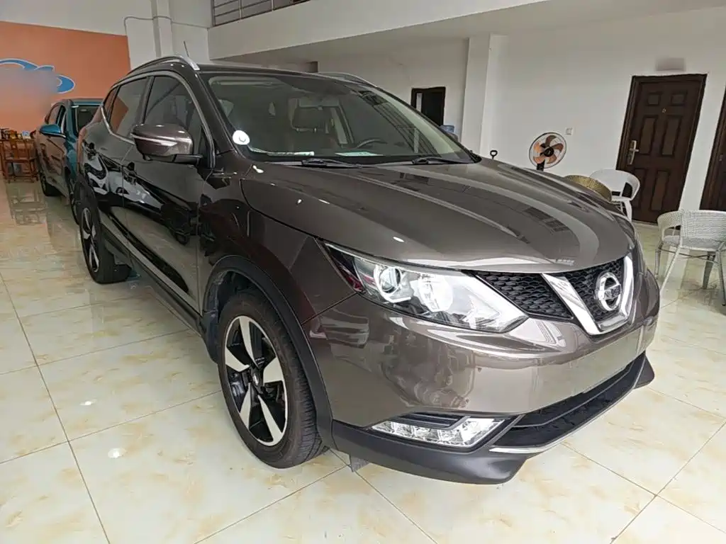 Nissan Qashqai — миниатюра 4