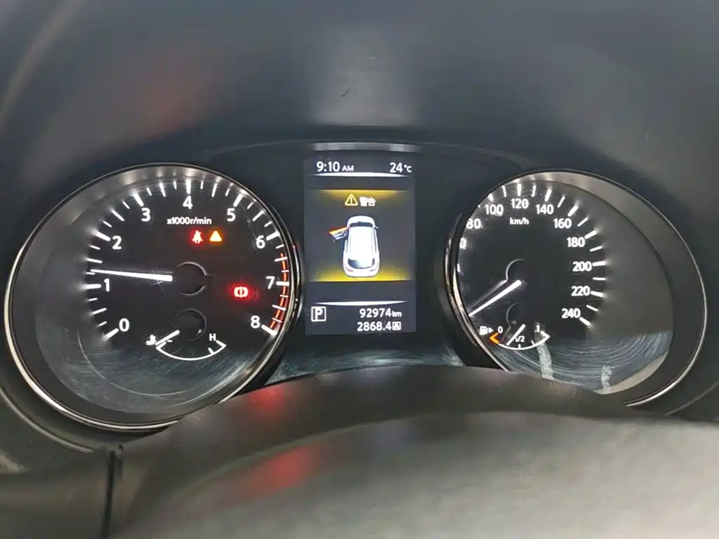 Nissan Qashqai — миниатюра 12