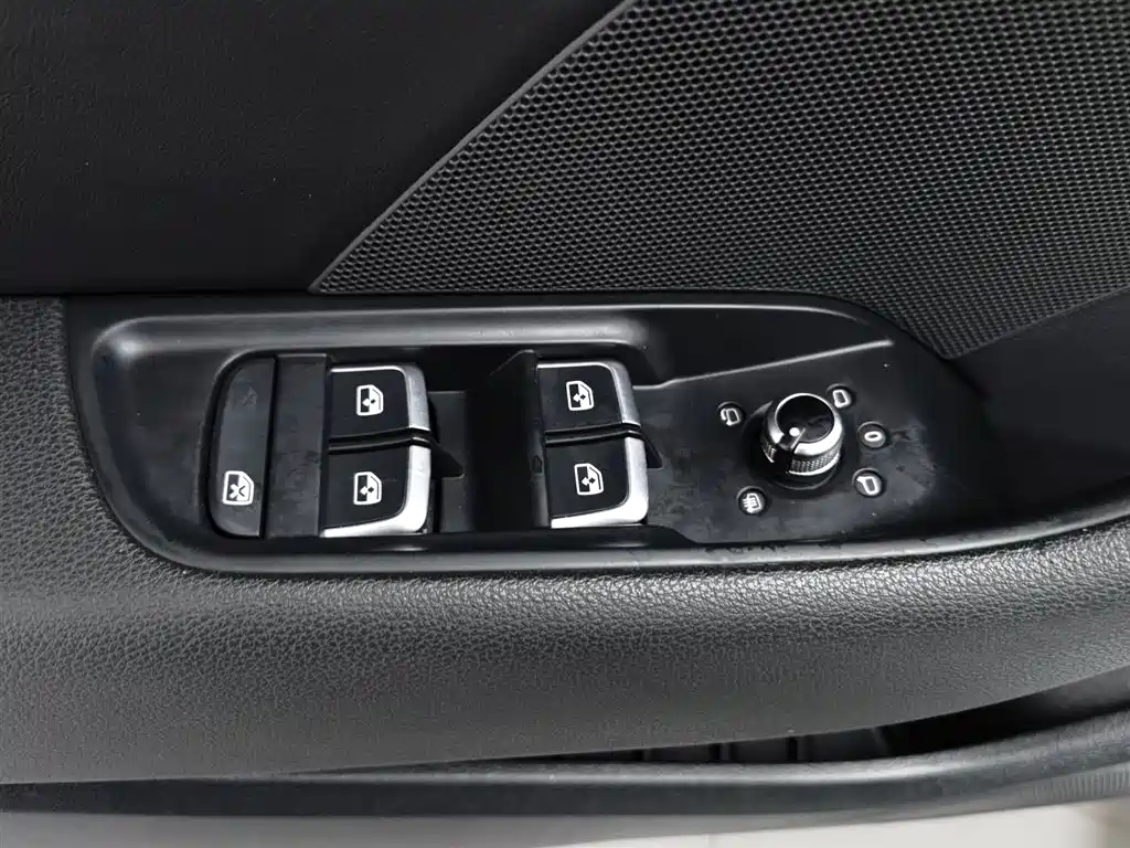 Audi A3 2020 Limousine 35 TFSI Fashion VI