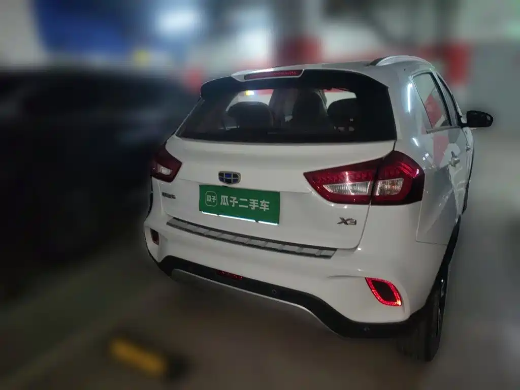 Geely Vision X3 — миниатюра 3