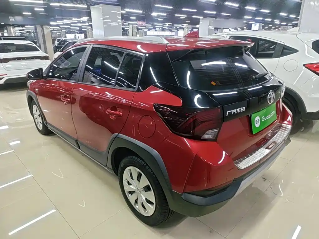 Toyota Yaris L — миниатюра 5