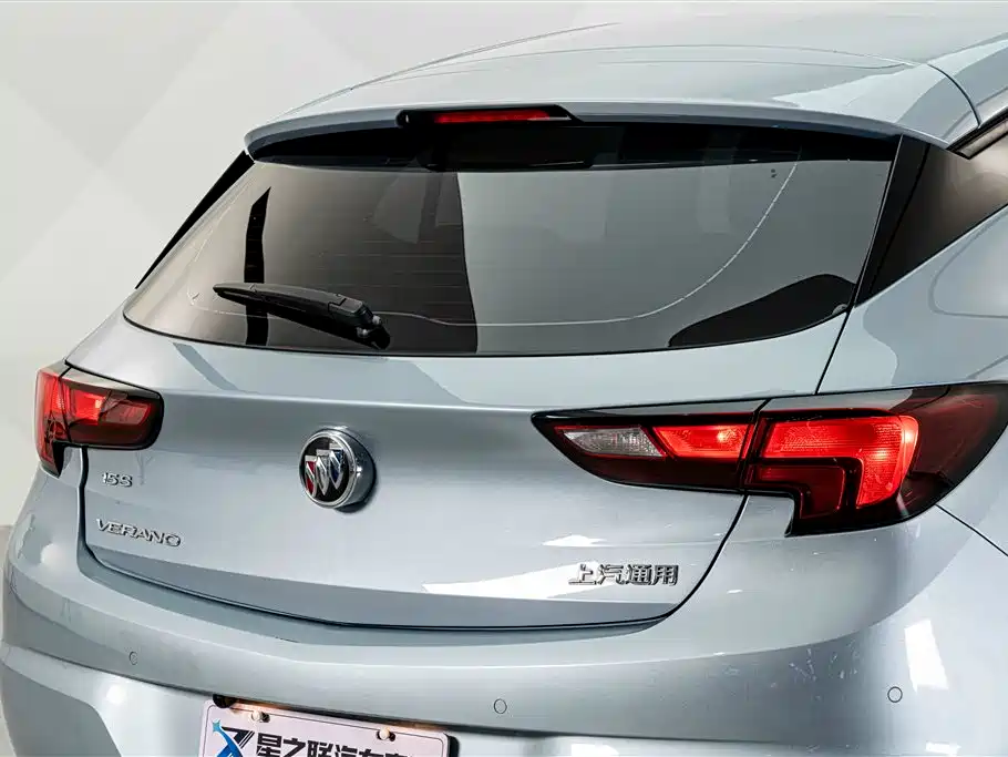 Buick Verano — миниатюра 8