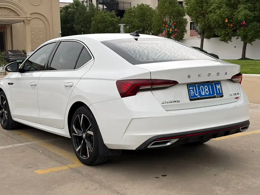 Skoda Octavia — миниатюра 5