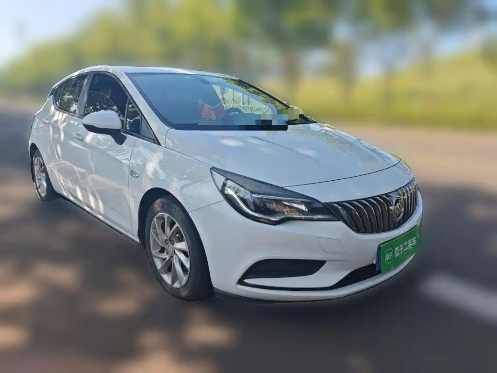 Buick Verano — миниатюра 24