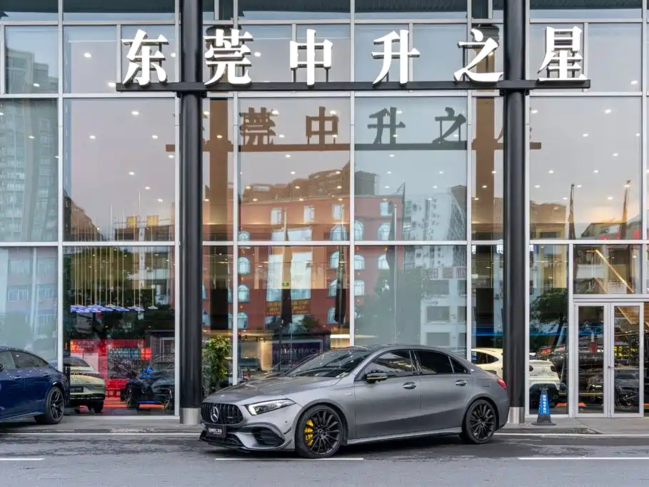 Mercedes-Benz A-Class AMG 2021