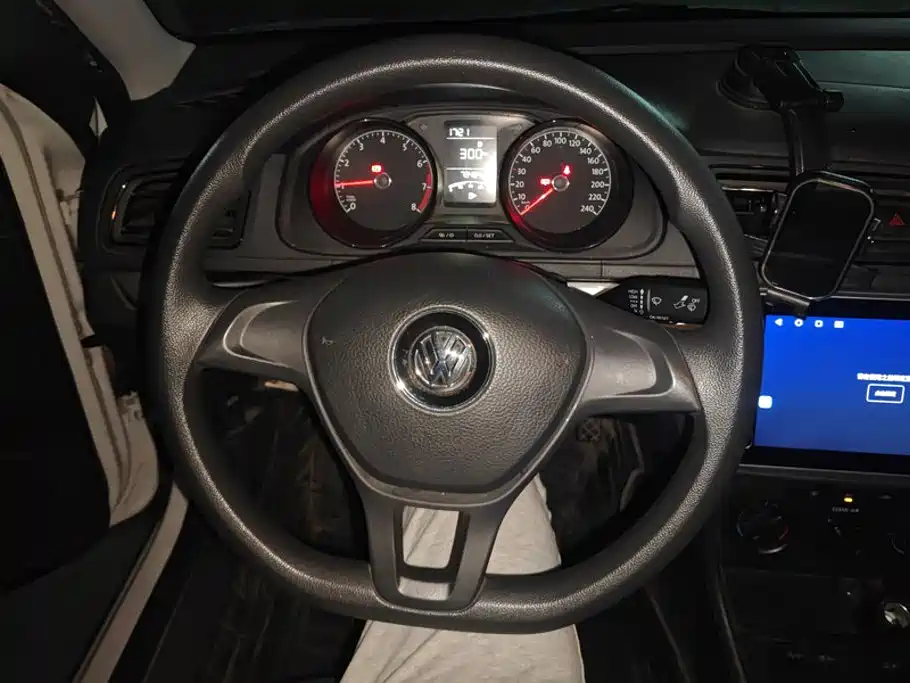 Volkswagen Lavida — миниатюра 15