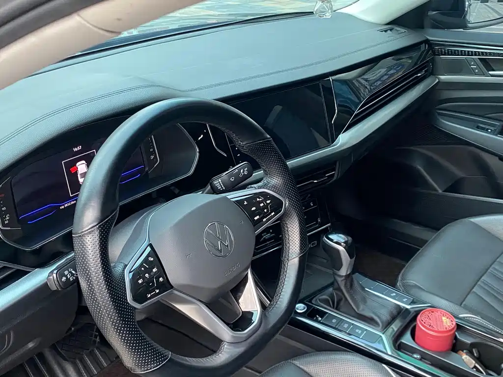 Volkswagen Passat — миниатюра 7