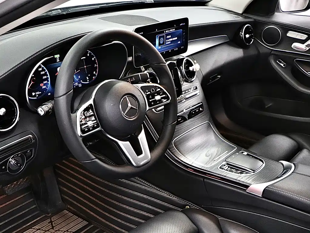 Mercedes-Benz C-Class — миниатюра 10