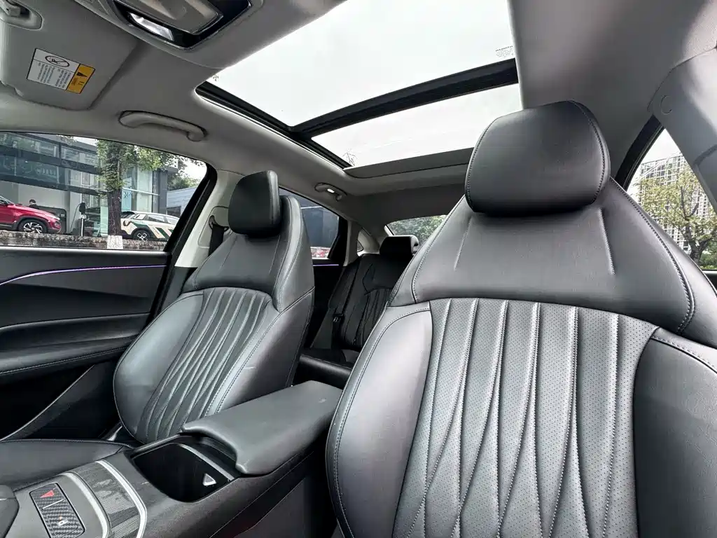 Changan Yida — миниатюра 8