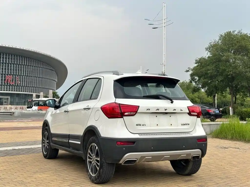 Haval H1 2016 1.5L AMT Luxury