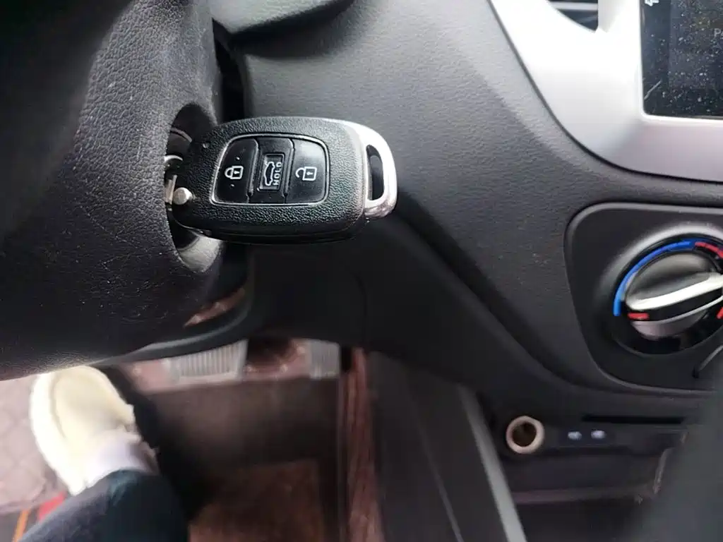 Hyundai Verna — миниатюра 17