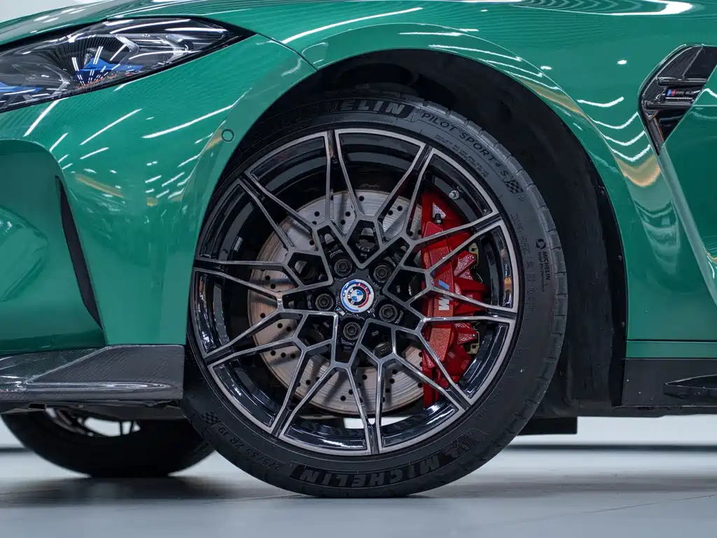 BMW M4 2023 M4 M xDrive