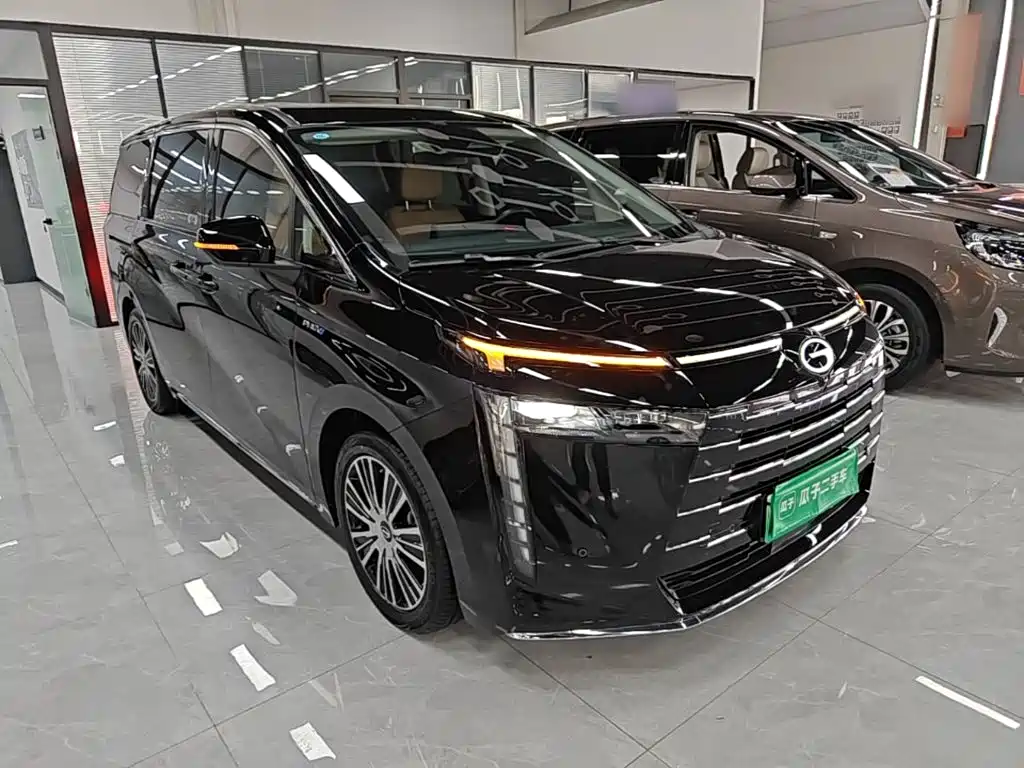 GAC Motor Trumpchi E8 PHEV — миниатюра 4