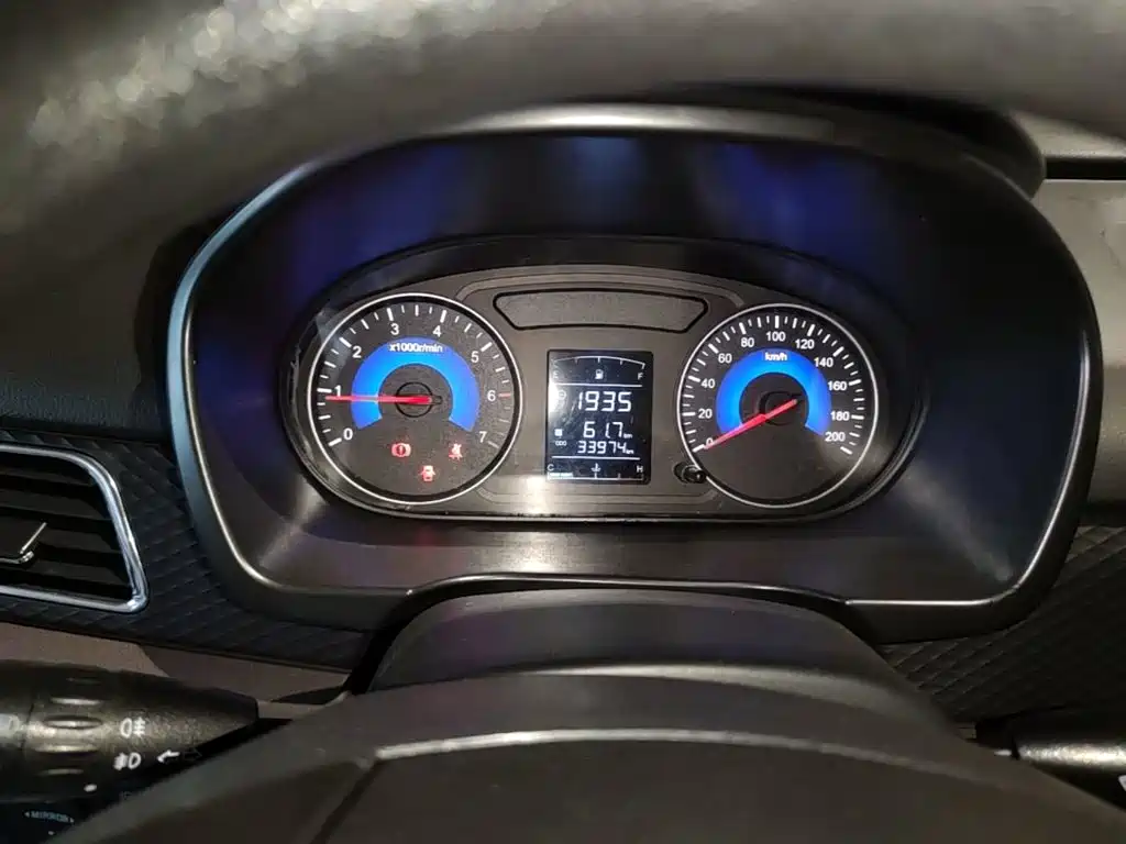 Fengguang Fengguang 330 — миниатюра 12