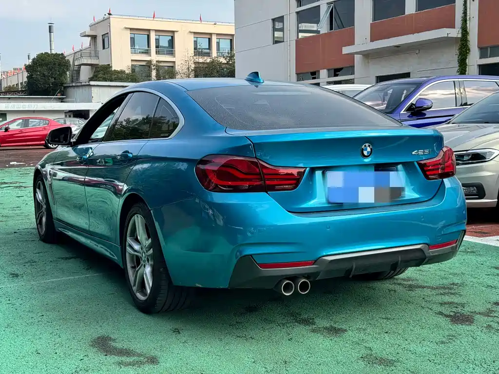 BMW 4 Series — миниатюра 4