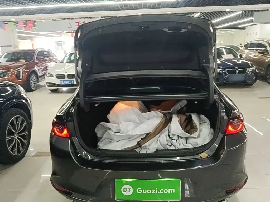 Mazda 3 Axela — миниатюра 19