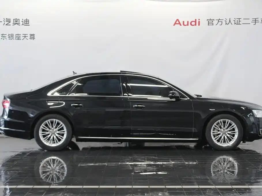 Audi A8 — миниатюра 4